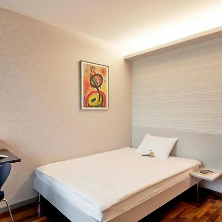 Готель Sorell Business Ador 3*