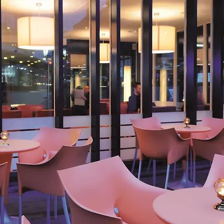 فندق Sorell Business Ador 3*