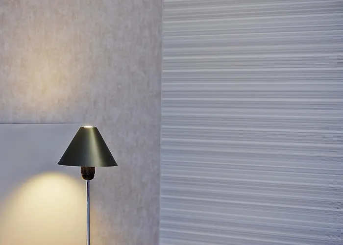 Hotel Sorell Business Ador 3*