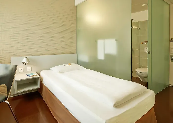 Sorell Business Ador