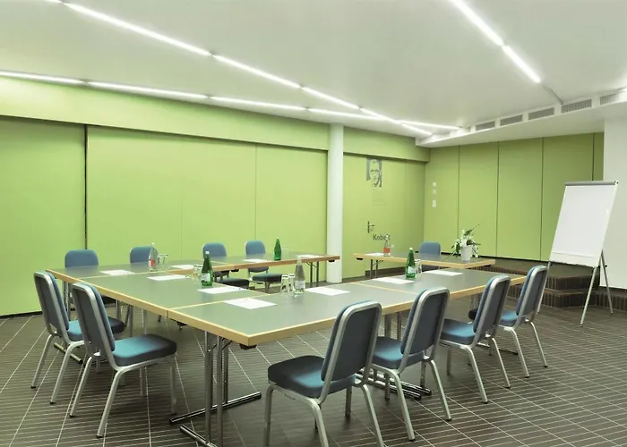 酒店 Sorell Business Ador